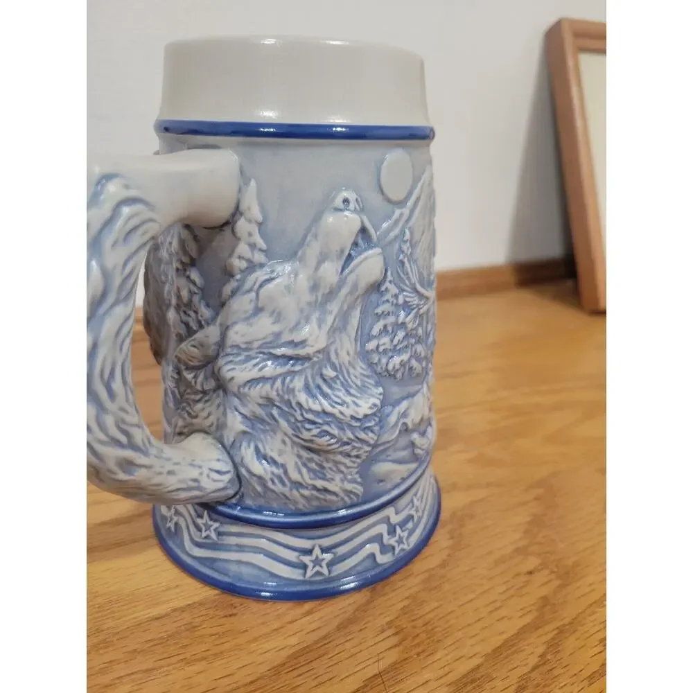 “The Gray Wolf” Stein American Animal Series Tom O'Brien 2000 3D